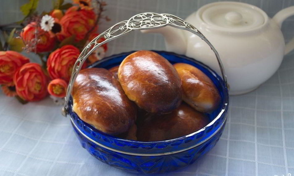 Рецепт печеные пирожки из дрожжевого теста