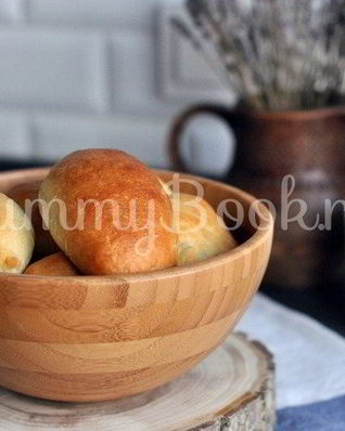 Пирожки дрожжевые с картофелем и печенью