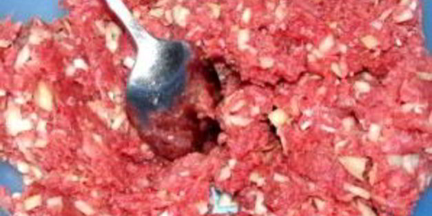 пирожки из слоеного теста с фаршем