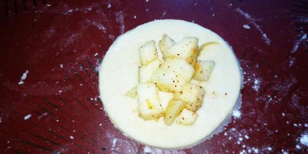 пирожки из сырного теста