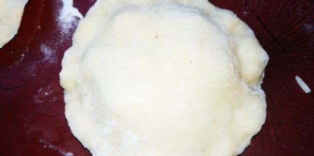 пирожки из сырного теста