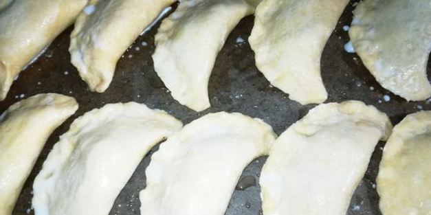 пирожки из сырного теста