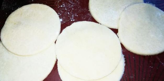 пирожки из сырного теста