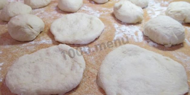 пирожки на кефире и дрожжах
