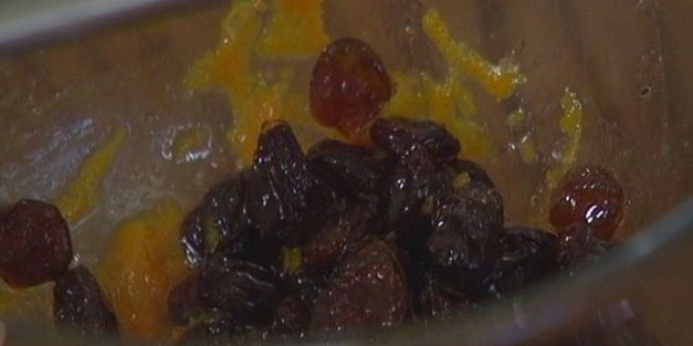 пирожки с изюмом