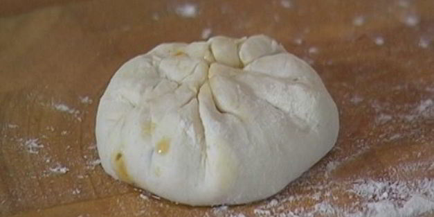 пирожки с изюмом