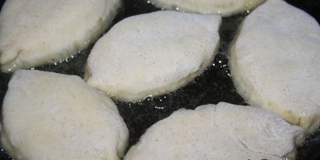 пирожки с картошкой и жареным лучком