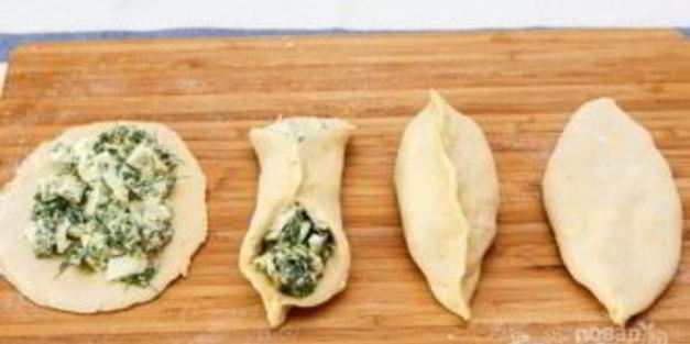 пирожки с луком и яйцами