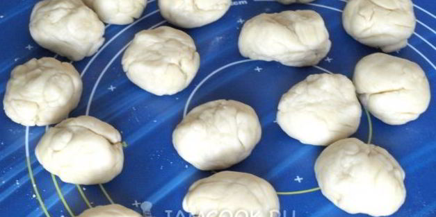 пирожки с повидлом на кефире