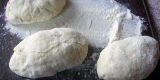 пирожки с вишней на сковороде