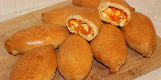 пирожки с яйцами и морковью