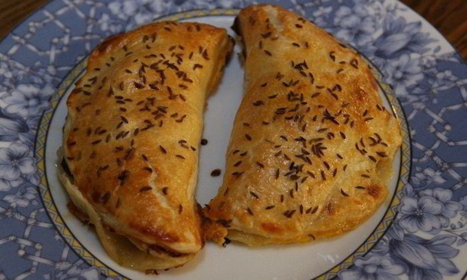 Рецепт пирожки со шпинатом и грушей