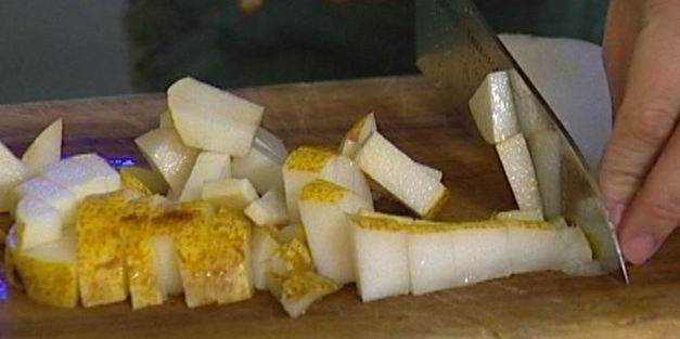 пирожки со шпинатом и грушей