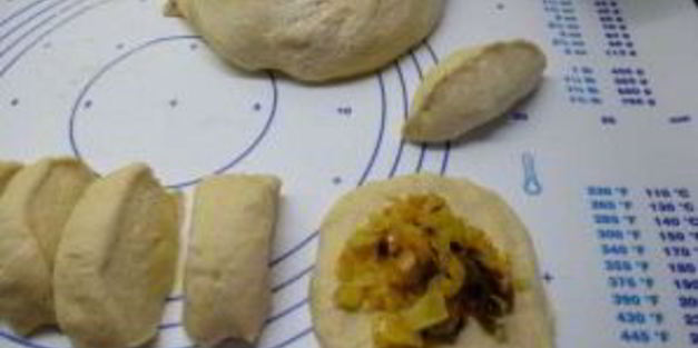 пирожки за 5 минут на сковороде