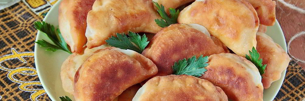 Постные пирожки с фасолью