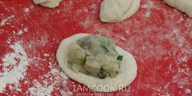 постные пирожки с картофелем и грибами