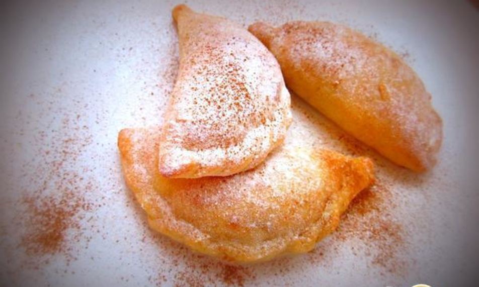 Рецепт творожные пирожки с яблоком и корицей