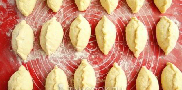 жареные пирожки из творожного теста