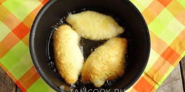 жареные пирожки из творожного теста