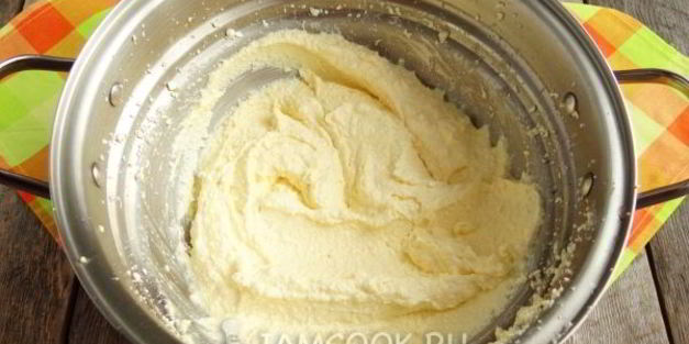 жареные пирожки из творожного теста