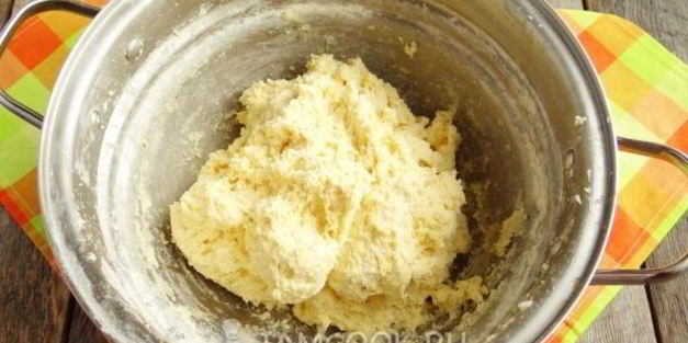 жареные пирожки из творожного теста