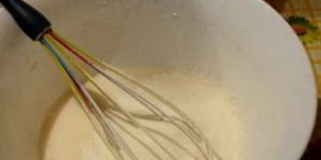 жареные пирожки с капустой на кислом молоке