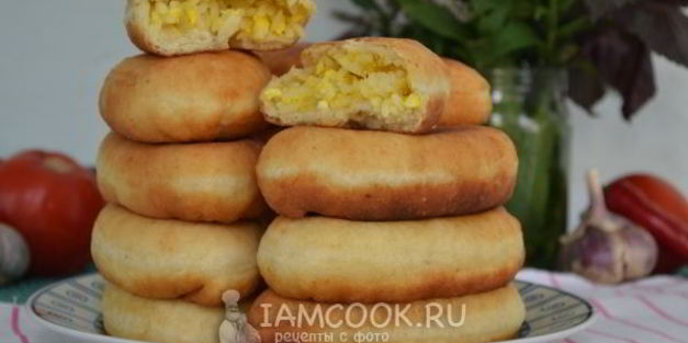 жареные пирожки с яйцом и рисом