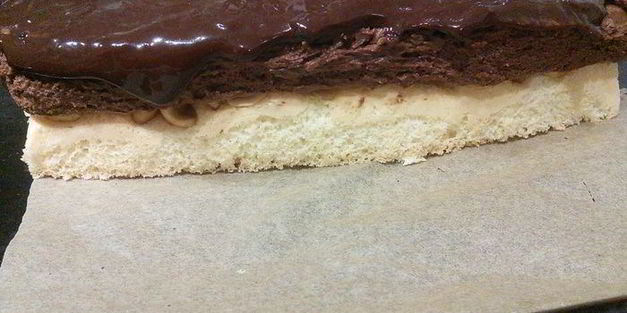 арахисово-шоколадные пирожные