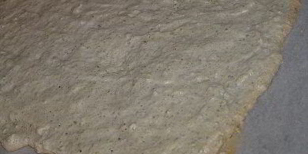 фисташковое пирожное с брусничным семифредо