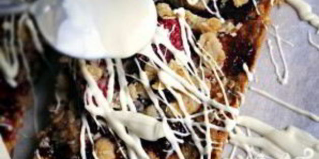 клубничные пирожные с белым шоколадом