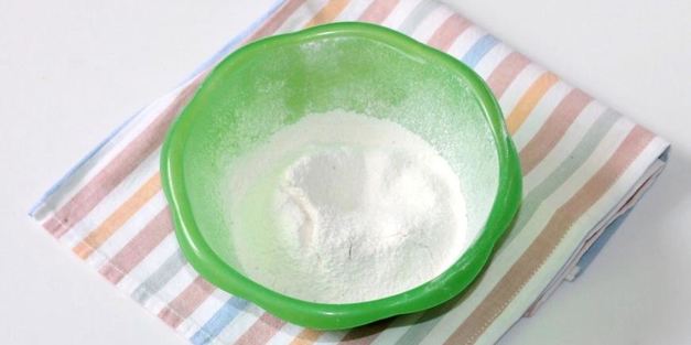 малиново-ореховое пирожное