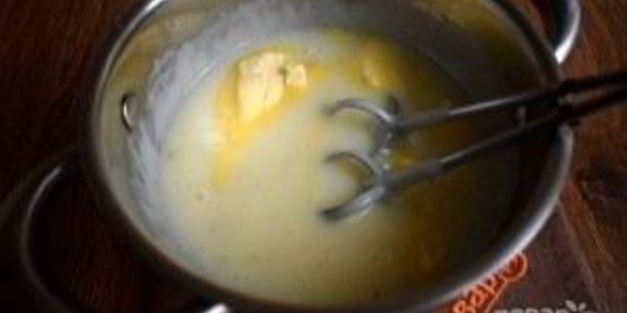 медовое пирожное с начинкой