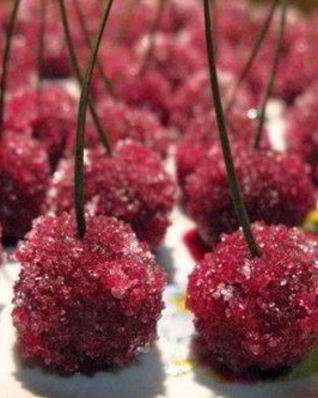 Нежное пирожное Вишенка без выпечки