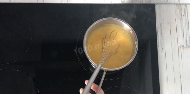 песочные корзиночки с фруктами пирожные