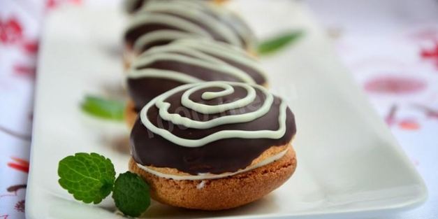 пирожное буше бисквитное