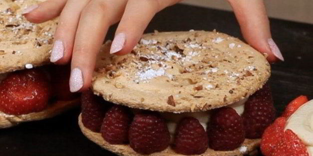 пирожное дакуаз