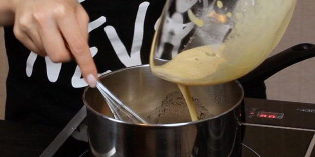 пирожное дакуаз