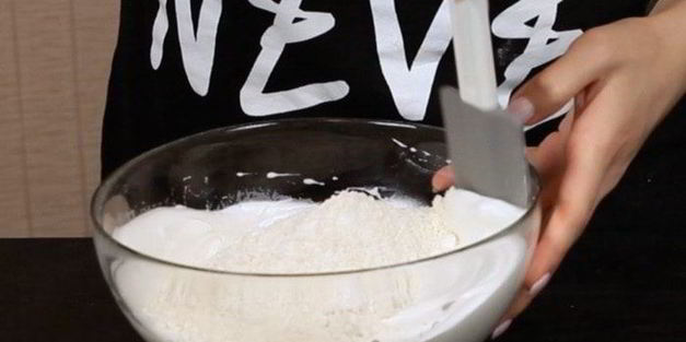 пирожное дакуаз