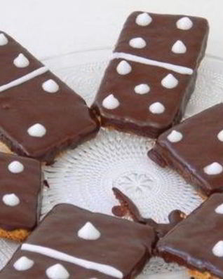 Пирожное Домино