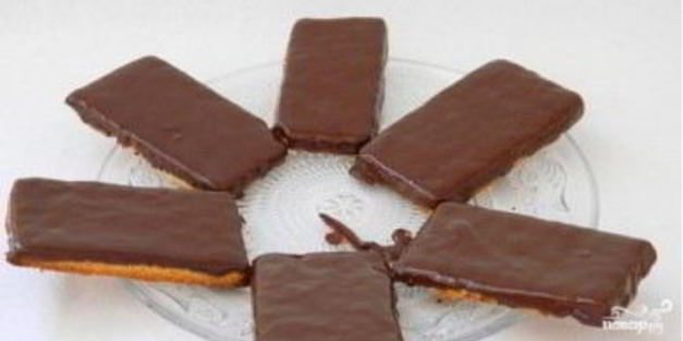 пирожное домино