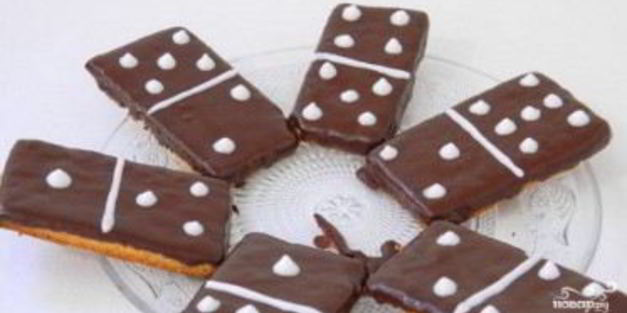 пирожное домино