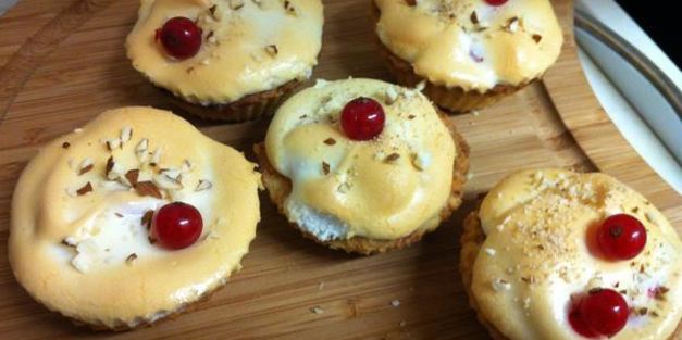 пирожное летняя сказка со смородиной