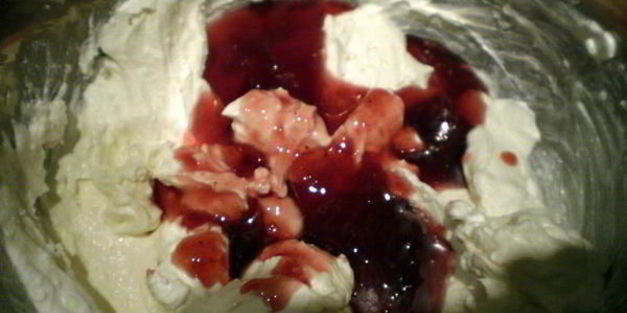 пирожное малина и розы