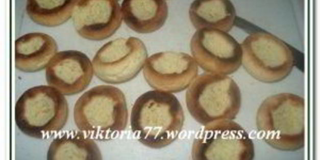 пирожное персики