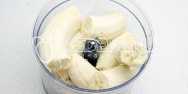 пирожное с вишней