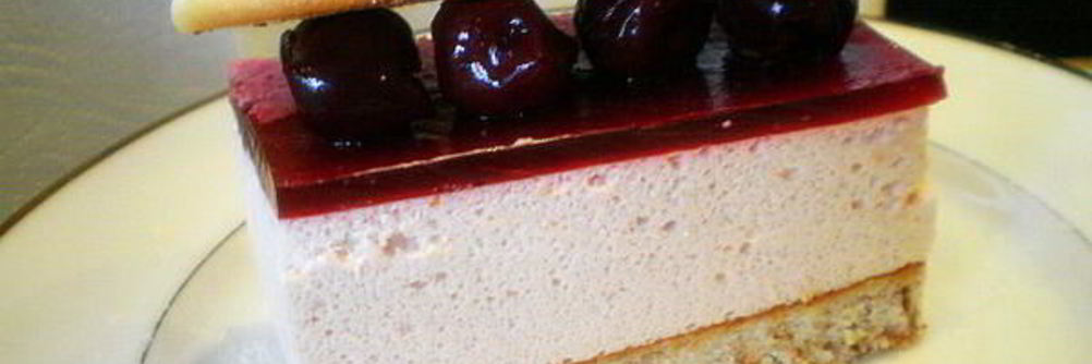 Пирожное Вишня