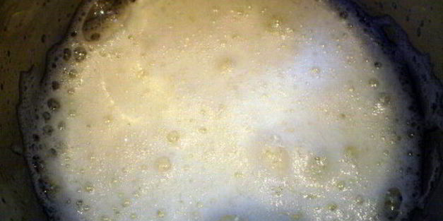 пирожное вишня