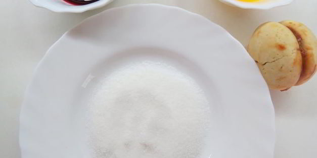 пирожные персики