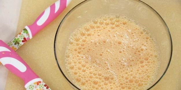 пирожные с горячим шоколадом