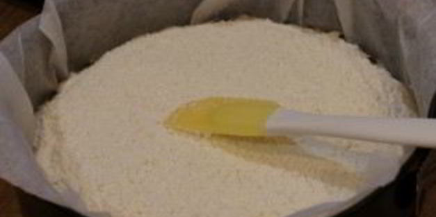 пирожные с изюмом